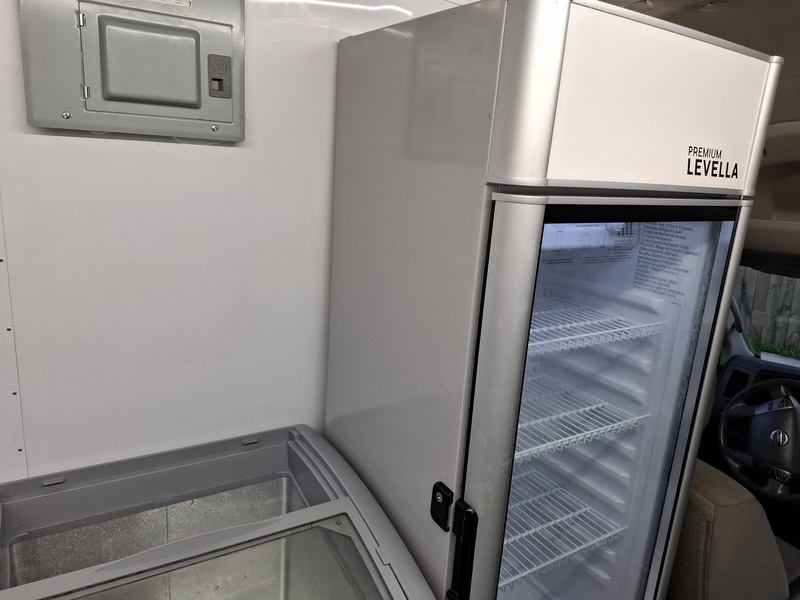 Dipping Cabinet Bev Fridge and Dipping Cabinet